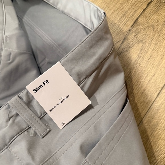 Nike Slim Fit Gray Pants Size 14 NWT - Picture 3 of 4